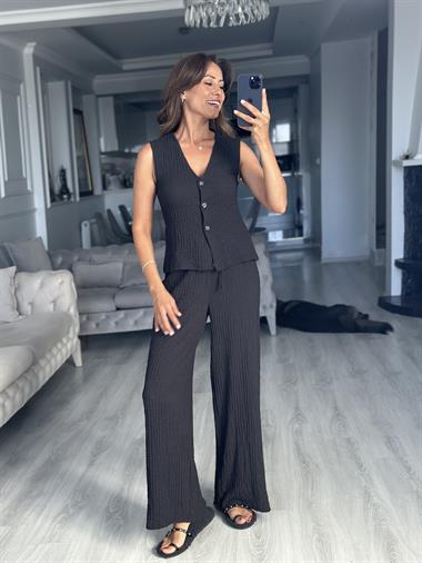 Siyah Gofre Yelek Pantolon Kadın Alt Üst Takım
