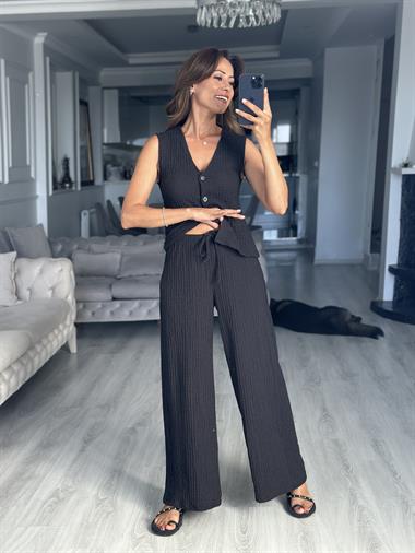 Siyah Gofre Yelek Pantolon Kadın Alt Üst Takım