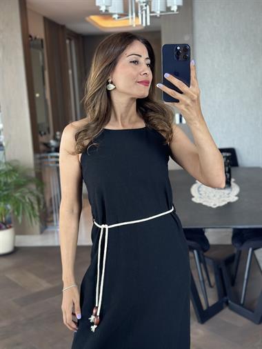 Siyah Ham Keten Yüzücü Yaka Askılı Kemerli Kadın Elbise 