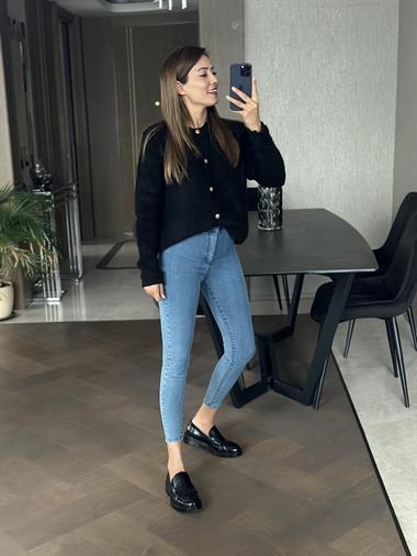 Siyah Havlu Örgü Teddy Kadın Hırka