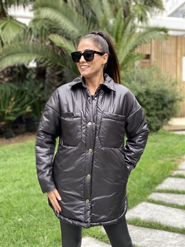 Siyah İçi Elyaf Önü Cepli Kadın Ceket Mont