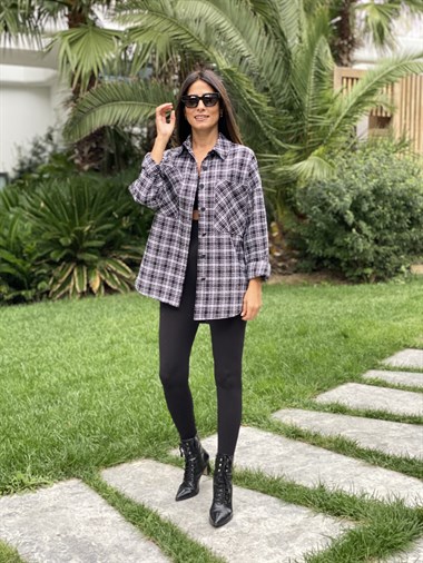 Siyah İki Cepli Oversize Tüvit Kadın Gömlek