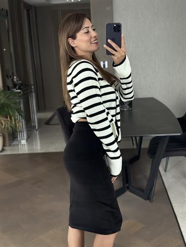 Siyah Kadife Özel Üretim Kadın Etek