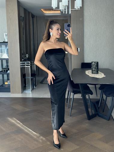 Siyah Kadife Straplez Yırtmaçlı Kadın Elbise