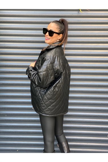 Siyah Kapitone Deri Mont