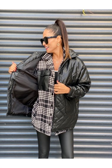 Siyah Kapitone Deri Mont