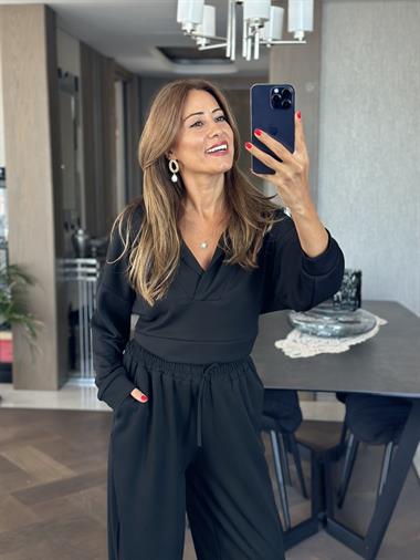 Siyah Kapüşonlu Sweat Düz Paça Pantolon Kadın İkili Takım