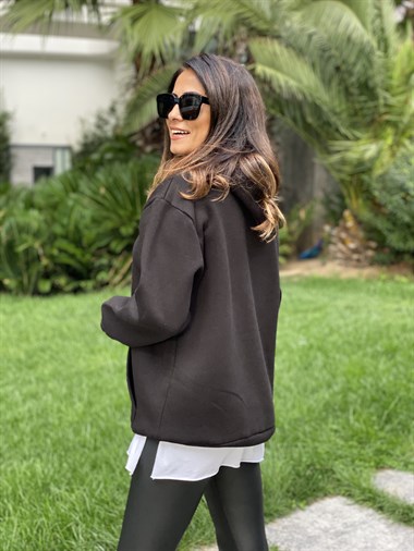 Siyah Kapüşonlu Üç İplik Kanguru Cep Kadın Sweatshirt