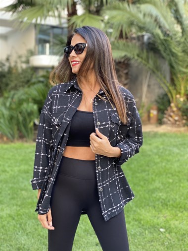 Siyah Kareli Cebi Kapaklı Tüvit Kadın Gömlek