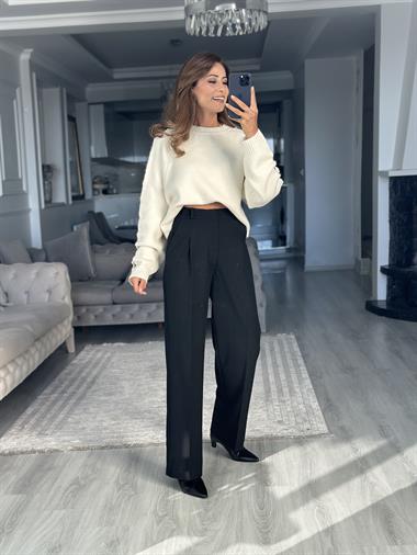 Siyah Karol Kancalı Bol Paça Kadın Kumaş Pantolon