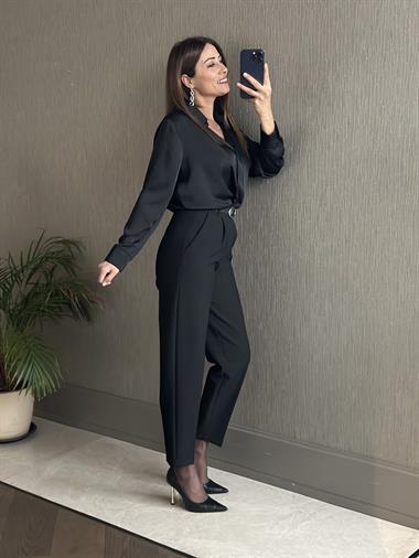 Siyah Karol Köprülü Kemerli Kadın Kumaş Pantolon