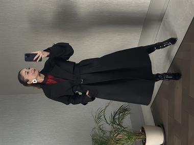 Siyah Kemerli Rahat Kesim Kadın Kaşe Kaban