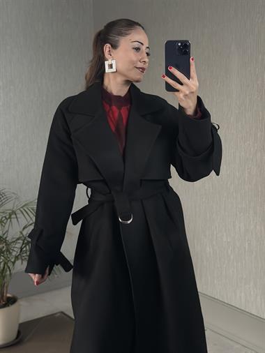 Siyah Kemerli Rahat Kesim Kadın Kaşe Kaban