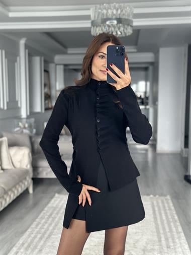 Siyah Kendinden Büzgülü Düğmeli Kadın Triko Hırka