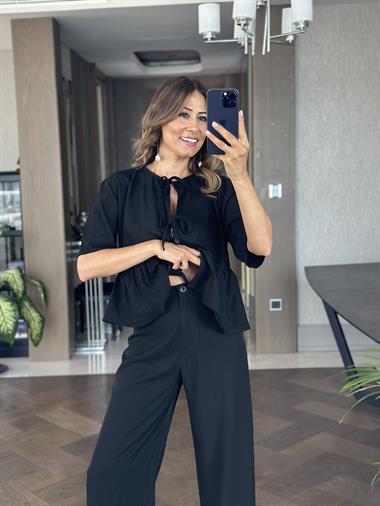 Siyah Kısa Kol Önü Bağlamalı Bluz Cepsiz Pantolon Kadın İkili Takım