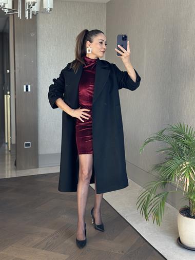 Siyah Kolları Apolet Detay Düğmeli Oversize  Cepli Kadın Kaşe Kaban