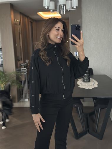 Siyah Kolları Çıtçıt Detay Fermuarlı Cepli Kadın Sweatshirt