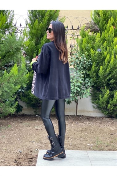 Siyah Leopar Detay Polar