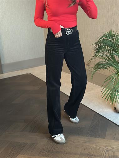Siyah Marka Model Straight Fitilli Kadın Kadife Pantolon