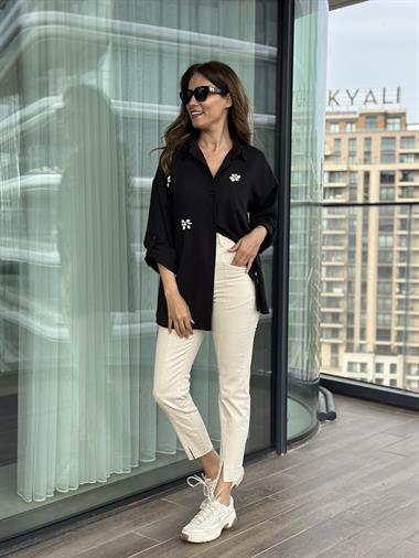 Siyah Midye İşlemeli Keten Aerobin Kadın Gömlek