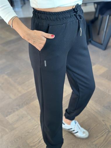 Siyah Modal Oysh Paçası Lastikli Kadın Eşofman Altı