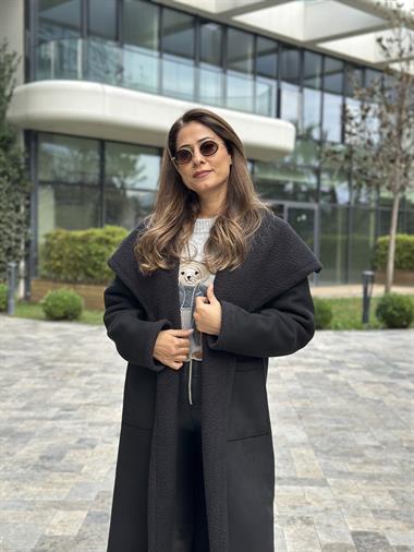 Siyah Nubuk İçi Teddy Cepli Kadın Kaban