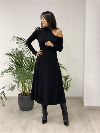 Siyah Omuz Detay Örme Balıkçı Yaka Kadın Elbise