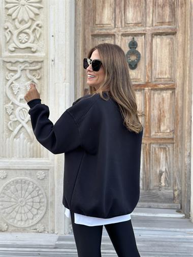 Siyah Omzu Dikiş Detay Bisiklet Yaka Şardonlu Kadın Sweatshirt