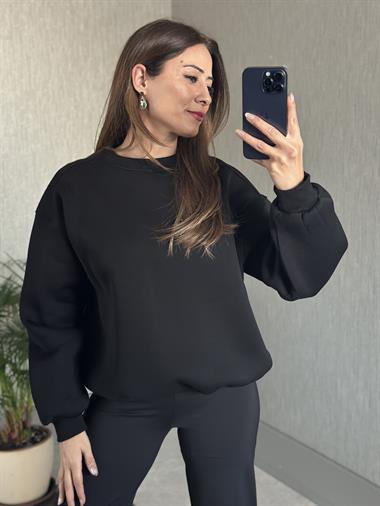 Siyah Omzu Dikiş Detaylı Bisiklet Yaka Şardonlu Kadın Sweatshirt