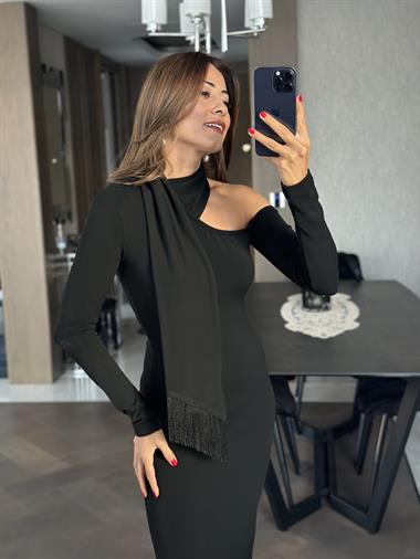 Siyah Omzu Şal Detaylı Kadın Elbise
