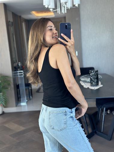 Siyah Ön Arka U Yaka Askılı Merserize Kadın Bluz