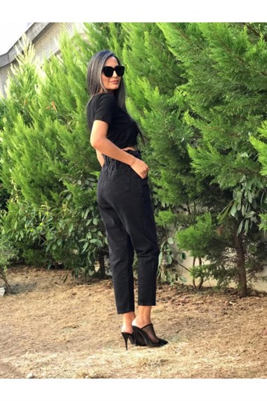 Siyah Önü Bağlama Detay Bluz