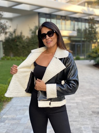 Siyah Önü Çapraz Fermuarlı Kıvırcık Deri Kadın Mont