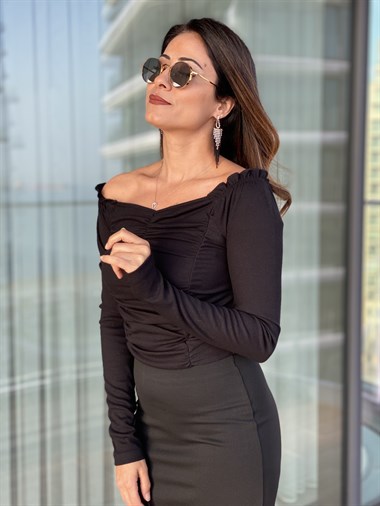 Siyah Önü Drapeli Uzun Kol Bluz