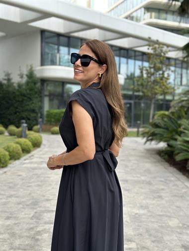 Siyah Orjinal Marka V Yaka Düğmeli Cepli Kadın Elbise 