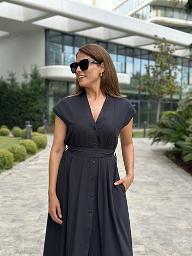Siyah Orjinal Marka V Yaka Düğmeli Cepli Kadın Elbise 