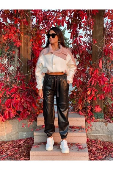 Siyah Paça Lastikli Deri Kadın Pantolon