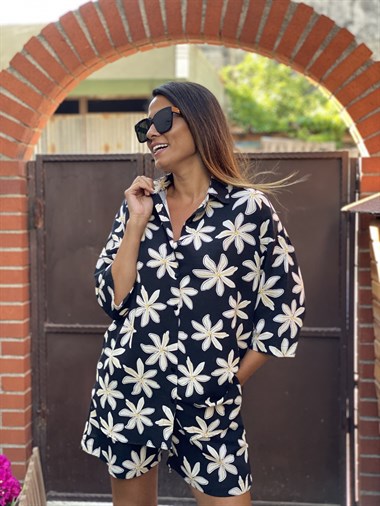 Siyah Papatya Desen Keten Dokulu Kadın Şortlu Takım