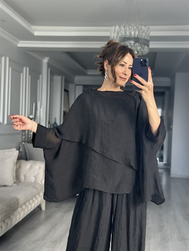 Siyah Pelerin Uçuşan Kadın Bluz