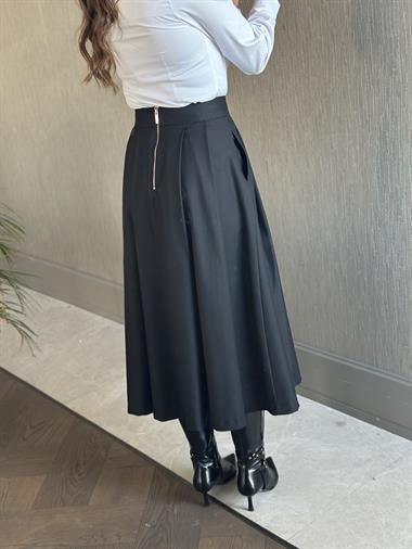 Siyah Pileli Arkası Fermuarlı Cepli Midi Boy Kadın Etek