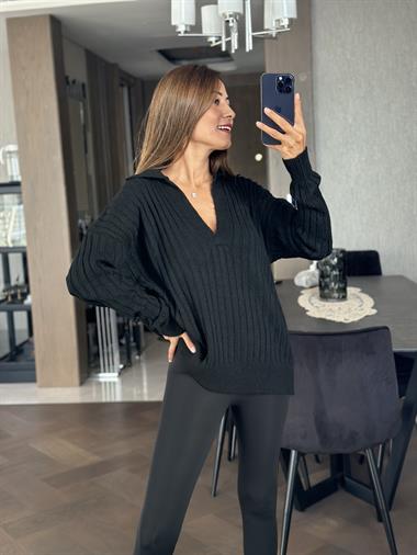 Siyah Polo Yaka Fitilli Salaş Kadın Kazak