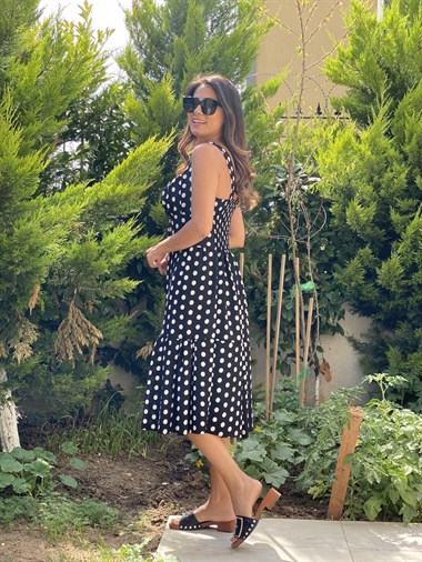 Siyah Puantiye Askılı Bürümcük Kadın Elbise