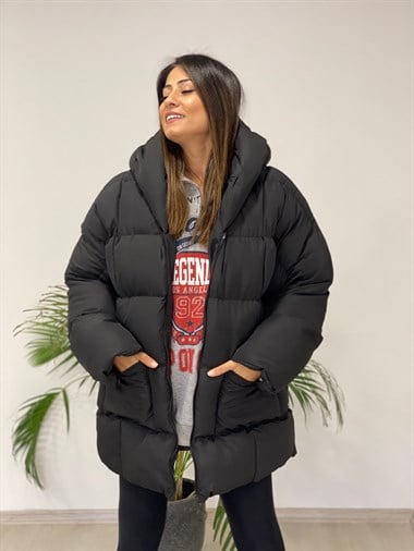 Siyah Puffer Oversize  Kadın Mont