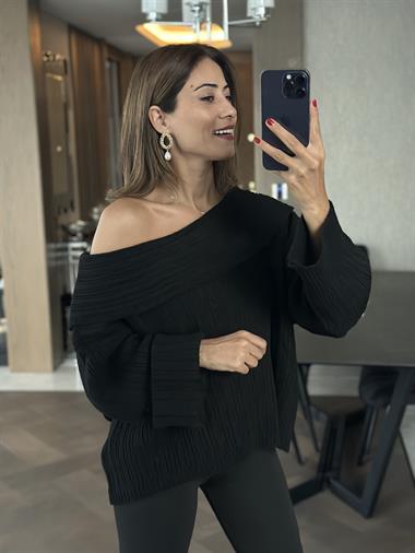 Siyah Şal Yaka Fitilli Kadın Triko Kazak