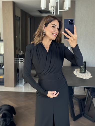 Siyah Sandy Kumaş Vatkalı Kruvaze Yaka Kadın Bluz