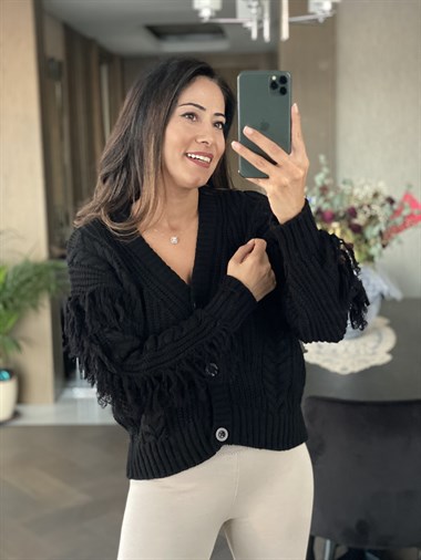 Siyah Selanik Saç Örgülü Püsküllü Kısa Kadın Hırka