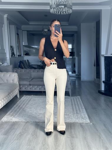 Acı Kahverengi Sıfır Kol Gold Düğmeli Kadın Triko Yelek