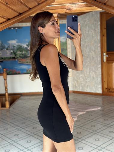 Siyah Sıfır Kol Önü Taş Zincirli Mini Kadın Elbise