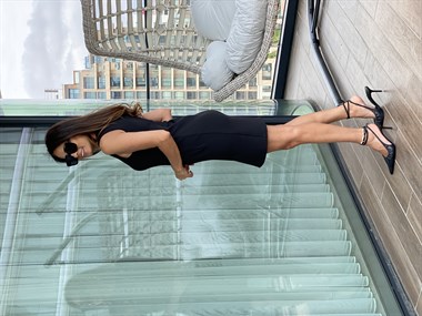 Siyah Sıfır Kol Sırt Fermuarlı Atlas Elbise