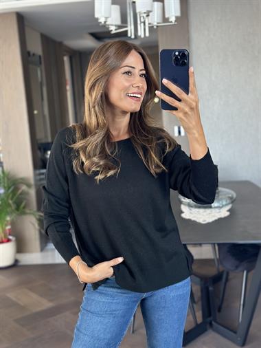 Siyah Simli Bisiklet Yaka Uzun Kol Dilvn Merserize Kadın Bluz